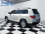 2011 Highlander Thumbnail 3