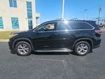 2016 Highlander Thumbnail 4