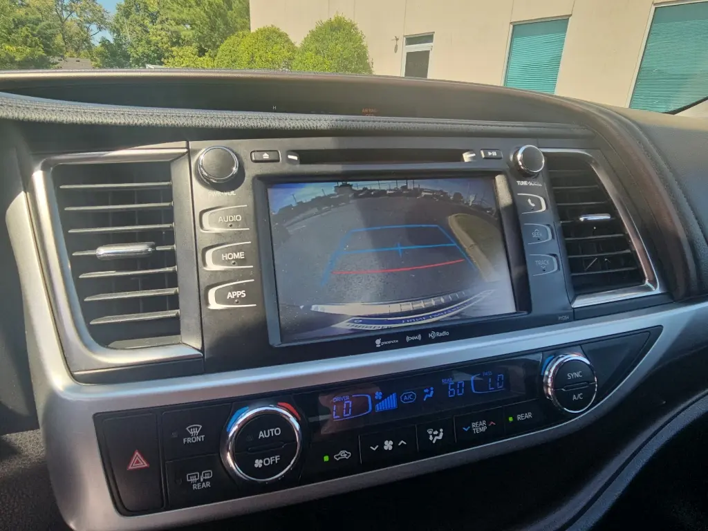 2016 Toyota Highlander - $14,975