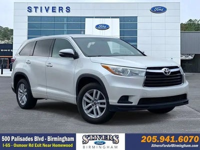 2016 Toyota Highlander LE 4DR SUV (3.5L V6)