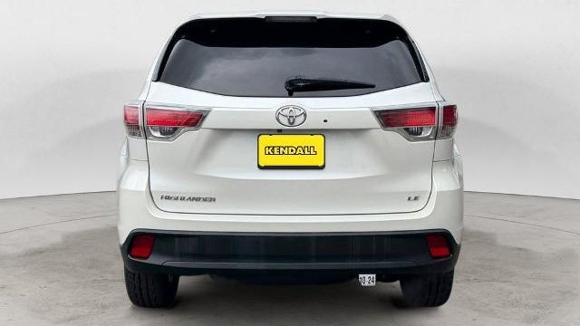 2015 Toyota Highlander LE