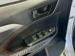 2015 Highlander Thumbnail 18