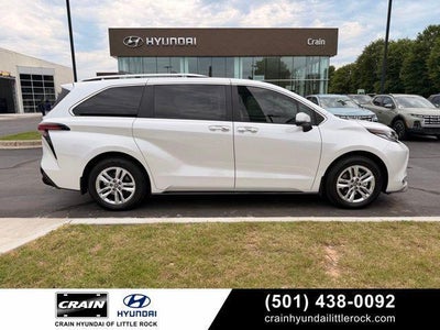 2023 Toyota Sienna Limited 7-Passenger 4DR Mini-Van