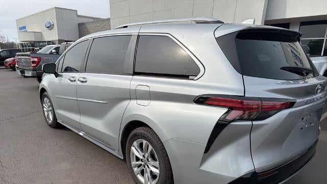 2024 Toyota Sienna Limited 7-Passenger