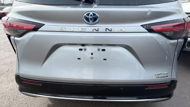 2024 Toyota Sienna Limited 7-Passenger