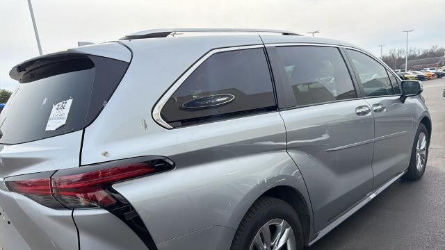 2024 Toyota Sienna Limited 7-Passenger