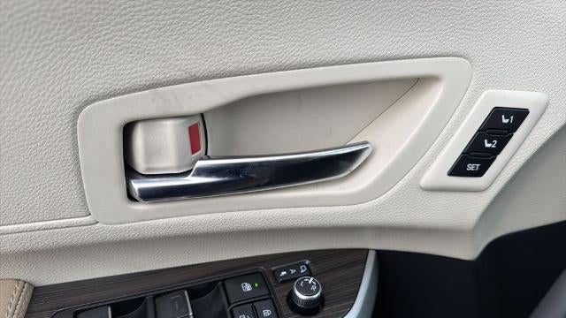 2024 Toyota Sienna Limited 7-Passenger