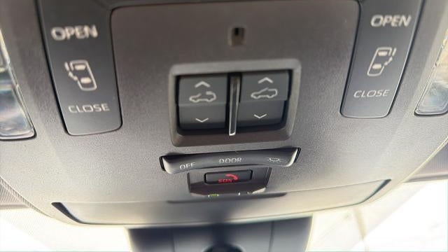 2024 Toyota Sienna Limited 7-Passenger