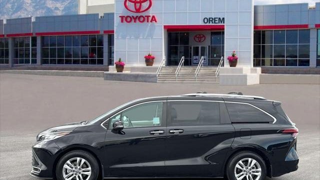 2024 Toyota Sienna Limited 7-Passenger