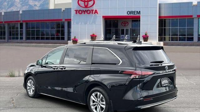 2024 Toyota Sienna Limited 7-Passenger