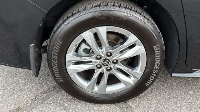 2024 Toyota Sienna Limited 7-Passenger