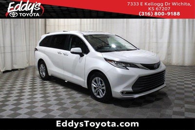 2023 Toyota Sienna Limited 7-Passenger 4DR Mini-Van