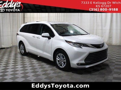 2023 Toyota Sienna Limited 7-Passenger 4DR Mini-Van