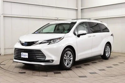 Photo of a 2025 Toyota Sienna AWD Limited 7-Passenger 4DR Mini-Van for sale