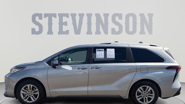 2021 Toyota Sienna Limited 7-Passenger