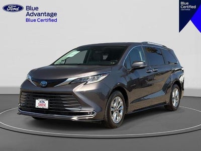 2022 Toyota Sienna AWD Limited 7-Passenger 4DR Mini-Van