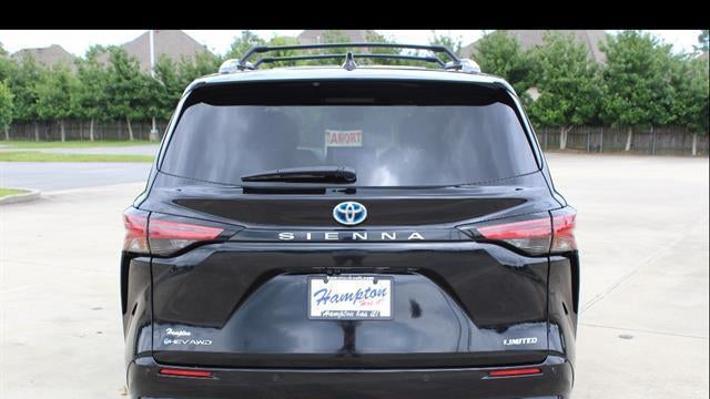 2025 Toyota Sienna Limited 7-Passenger