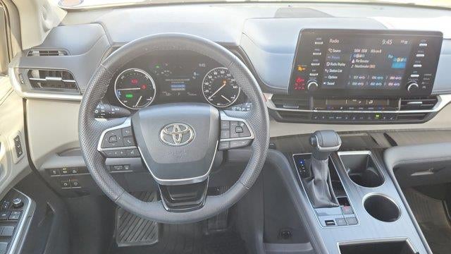 2023 Toyota Sienna Limited 7-Passenger
