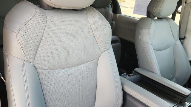 2023 Toyota Sienna Limited 7-Passenger