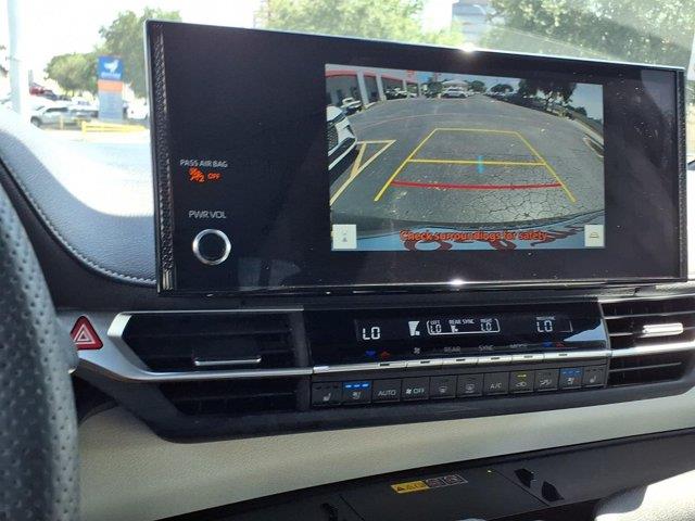 2025 Toyota Sienna - $54,200