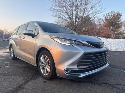 2021 Toyota Sienna AWD Limited 7-Passenger 4DR Mini-Van