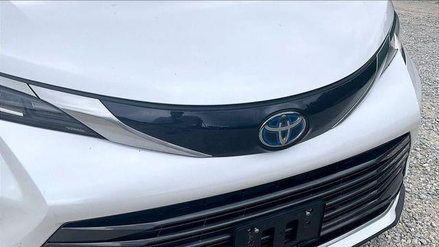 2022 Toyota Sienna Limited 7-Passenger
