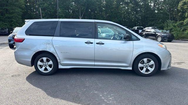2020 Toyota Sienna L 7-Passenger