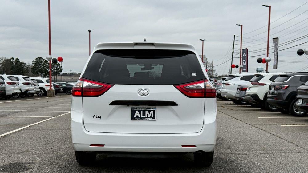 2020 Toyota Sienna L 7-Passenger