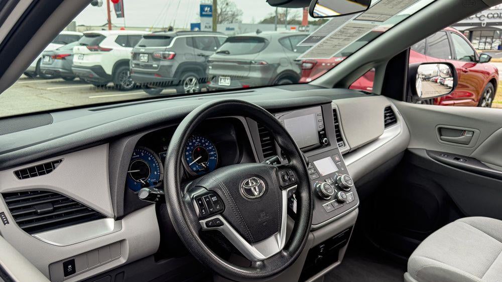 2020 Toyota Sienna L 7-Passenger