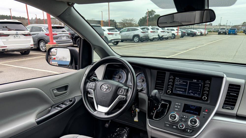 2020 Toyota Sienna L 7-Passenger