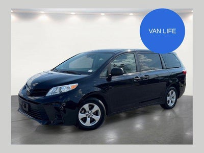 Photo of a 2020 Toyota Sienna L 7-Passenger 4DR Mini-Van for sale