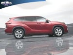 2020 Highlander Thumbnail 24