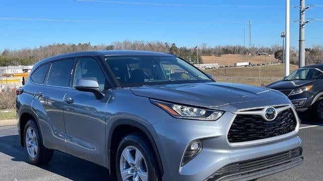 2020 Toyota Highlander LE
