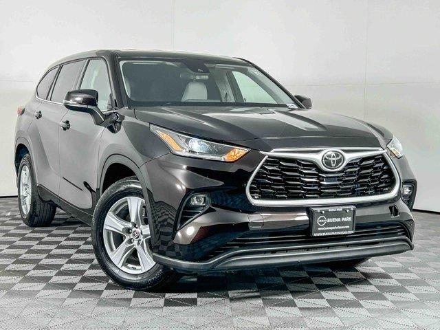 2021 Toyota Highlander - $23,888