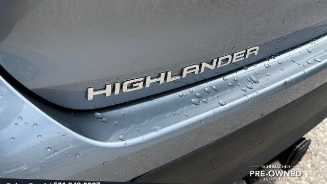 2021 Toyota Highlander LE