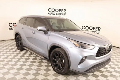 2022 Toyota Highlander LE 4DR SUV