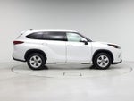2022 Highlander Thumbnail 7