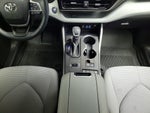 2022 Highlander Thumbnail 17