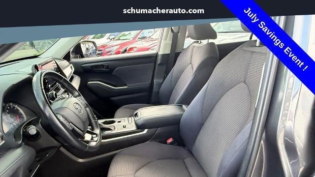 2021 Toyota Highlander LE