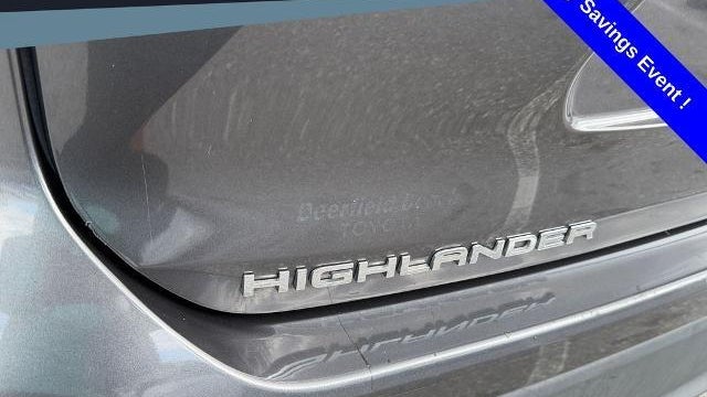 2021 Toyota Highlander LE