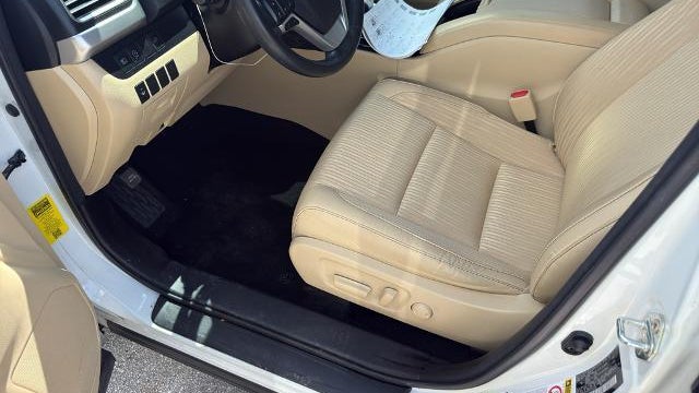 2018 Toyota Highlander LE