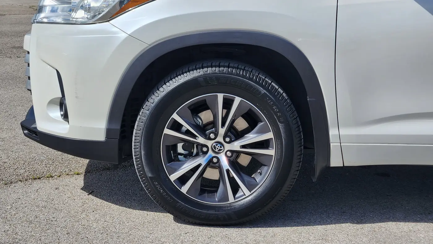 2018 Toyota Highlander LE