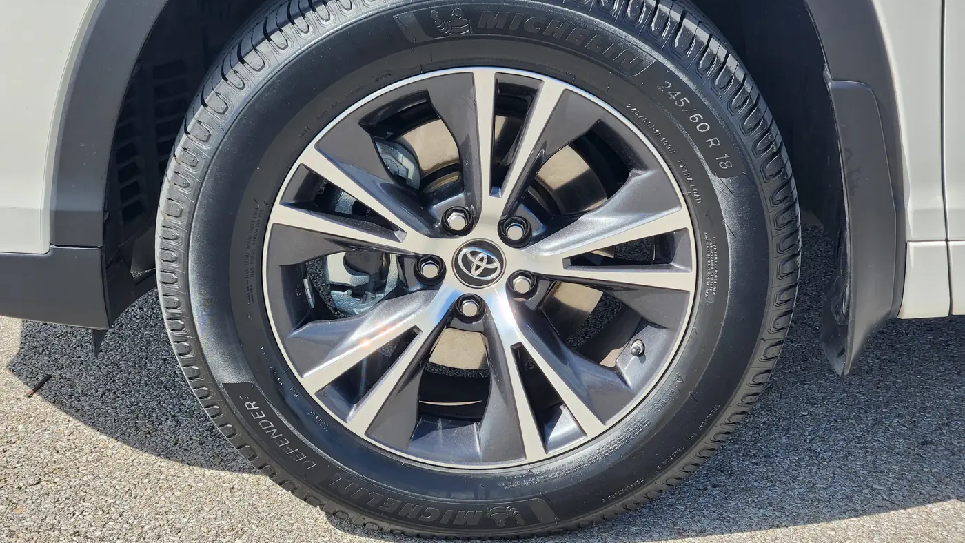 2018 Toyota Highlander LE