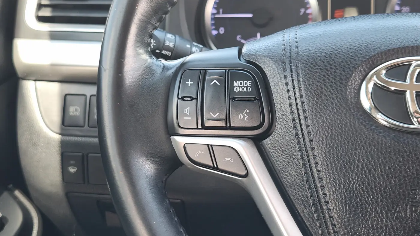 2018 Toyota Highlander LE
