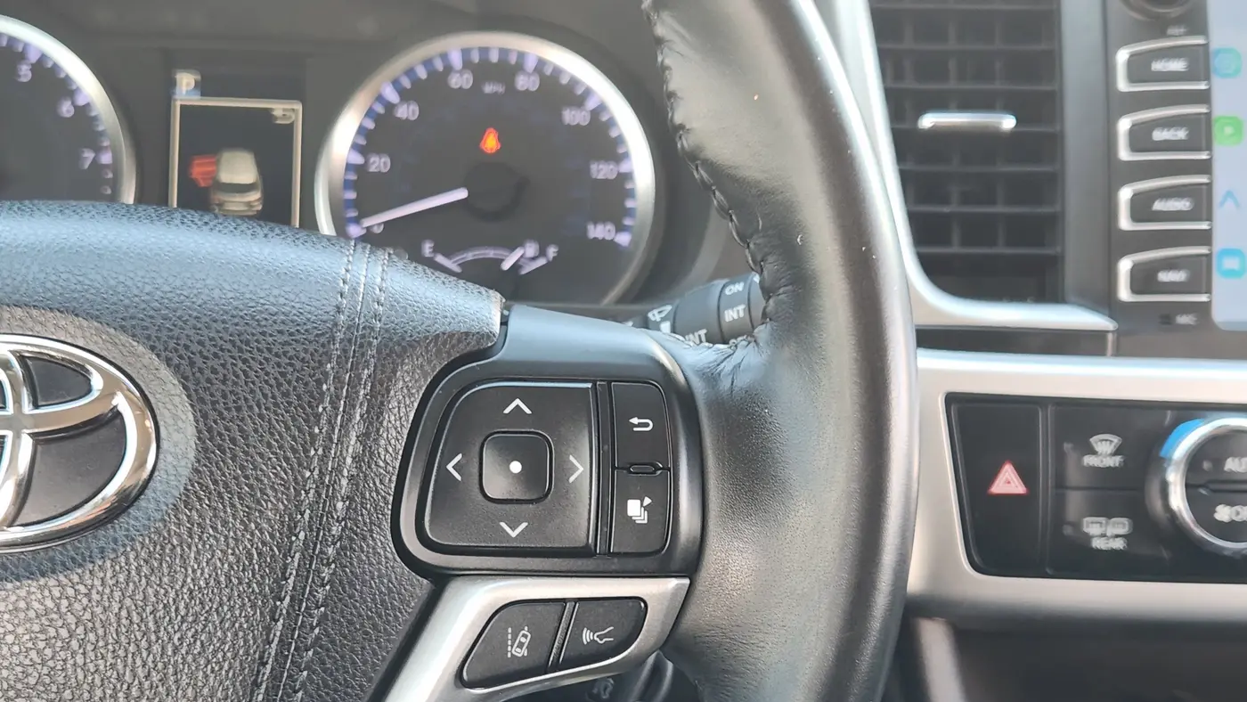 2018 Toyota Highlander LE