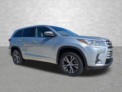 2018 Toyota Highlander LE 4DR SUV (3.5L V6)