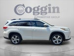 2018 Highlander Thumbnail 6