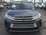 2019 Highlander Thumbnail 6