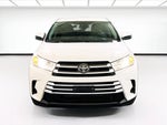 2017 Highlander Thumbnail 2