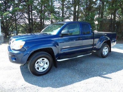 2007 Toyota Tacoma V6 4DR Access Cab 4WD 6.1 FT. SB (4L V6 6M)